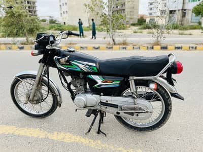 Honda CG 125 2023 unregistered whatsapp 03292264339