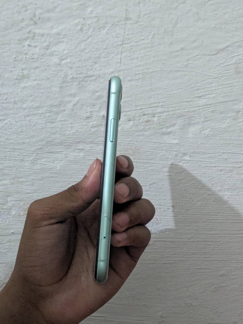 Apple iPhone 11 1