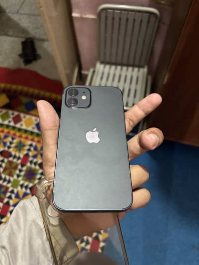 Apple iPhone 12 factory unlock