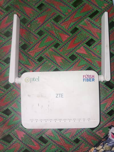 ZTE F1611A WiFi 6 GPON ONT Flash Fiber Ptcl Router