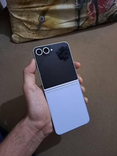Samsung Mobile Z Flip 6