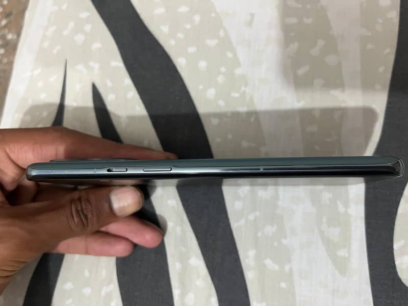 One Plus 9 pro 1