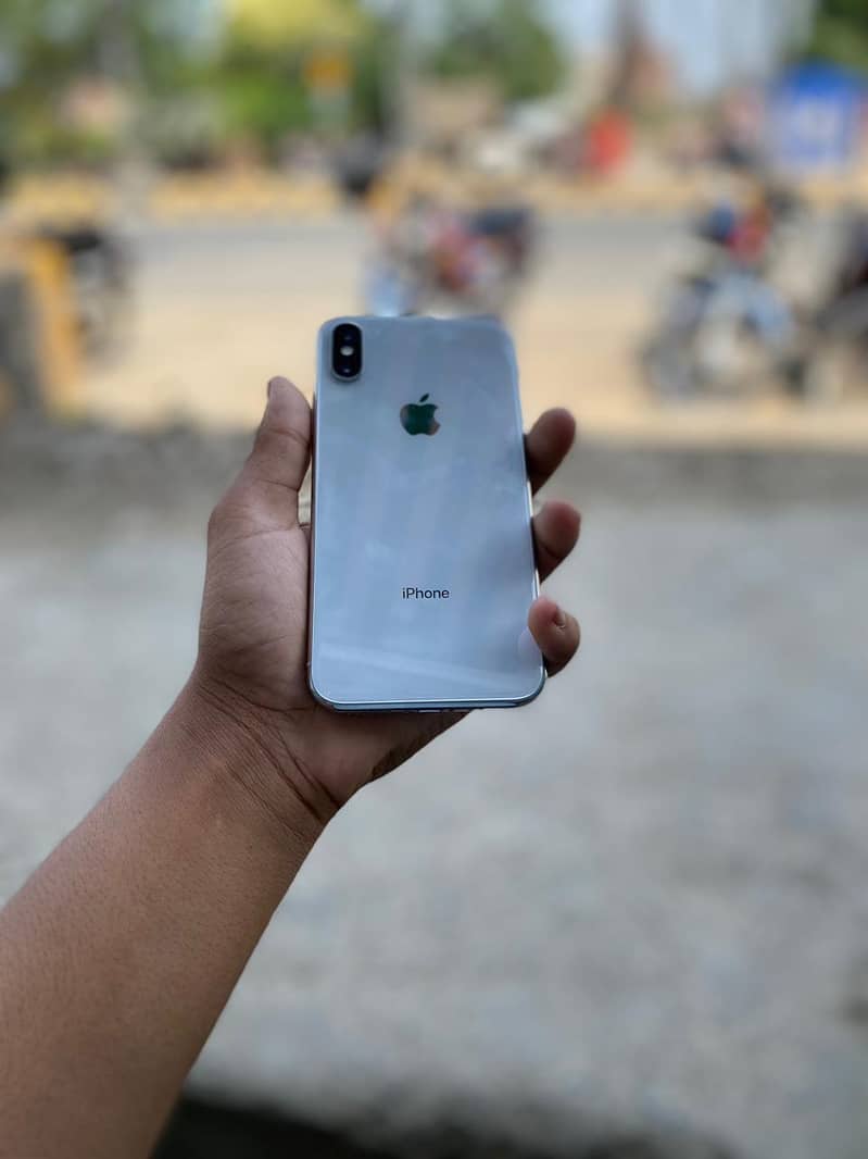 Apple iPhone X 1