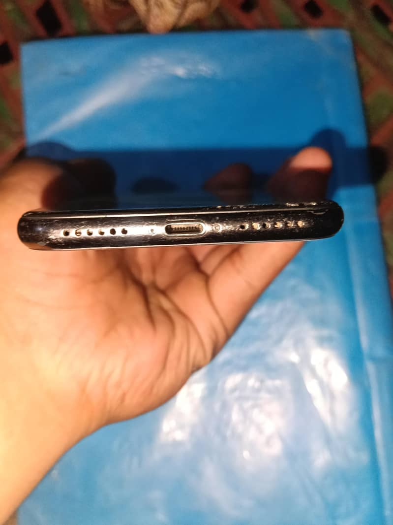 Apple iPhone X 1