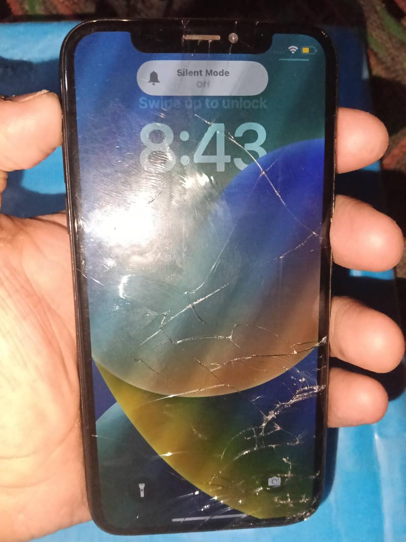 Apple iPhone X 5