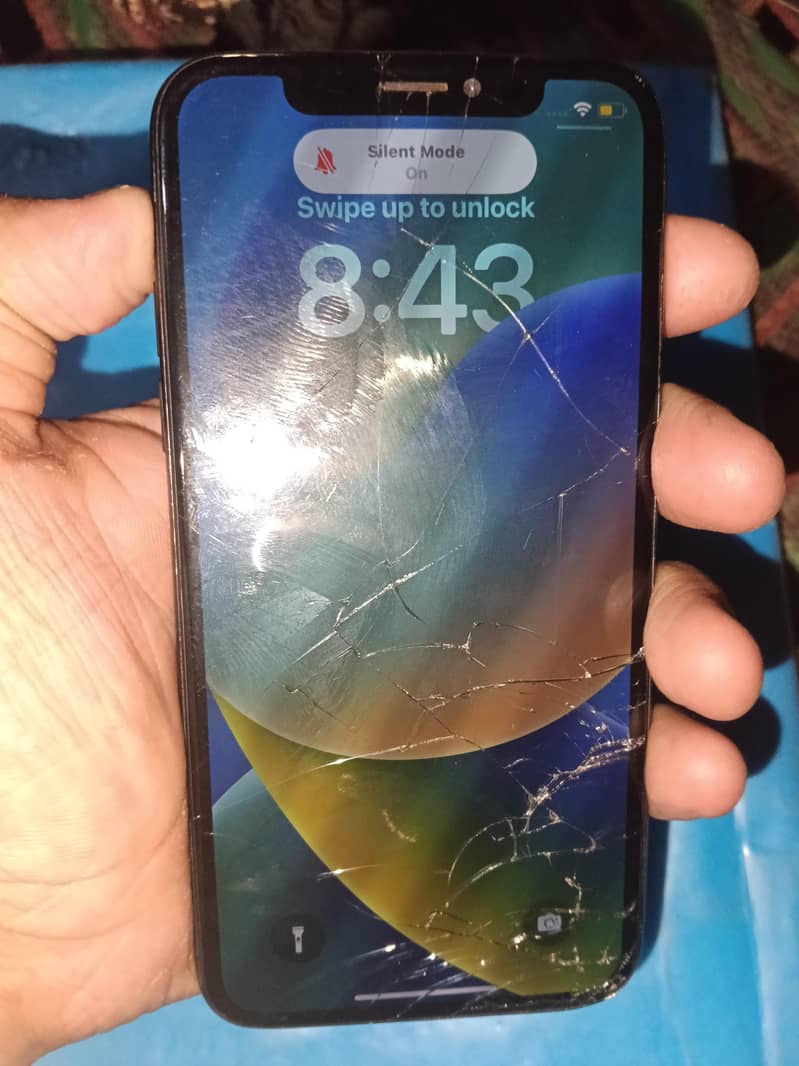 Apple iPhone X 6