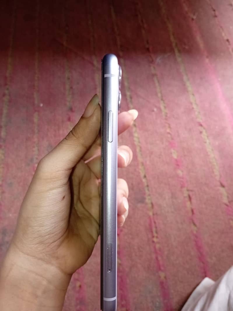 Apple iPhone 11 1