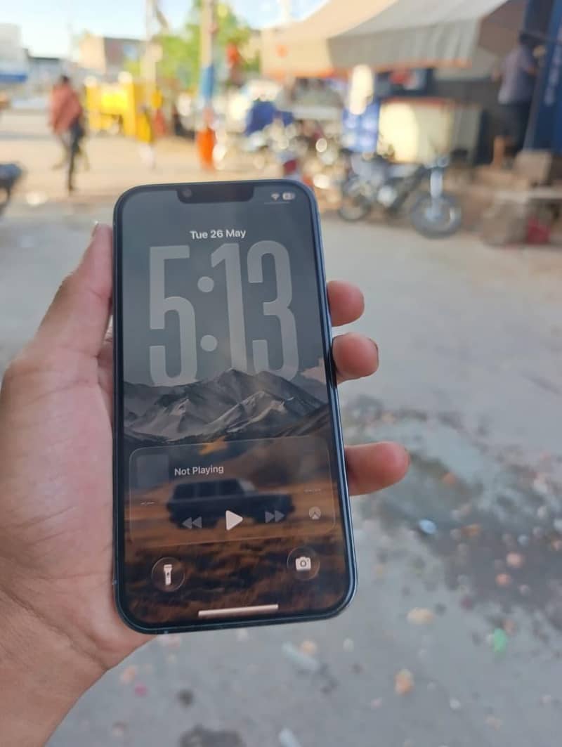 Apple iPhone 13 Pro 4