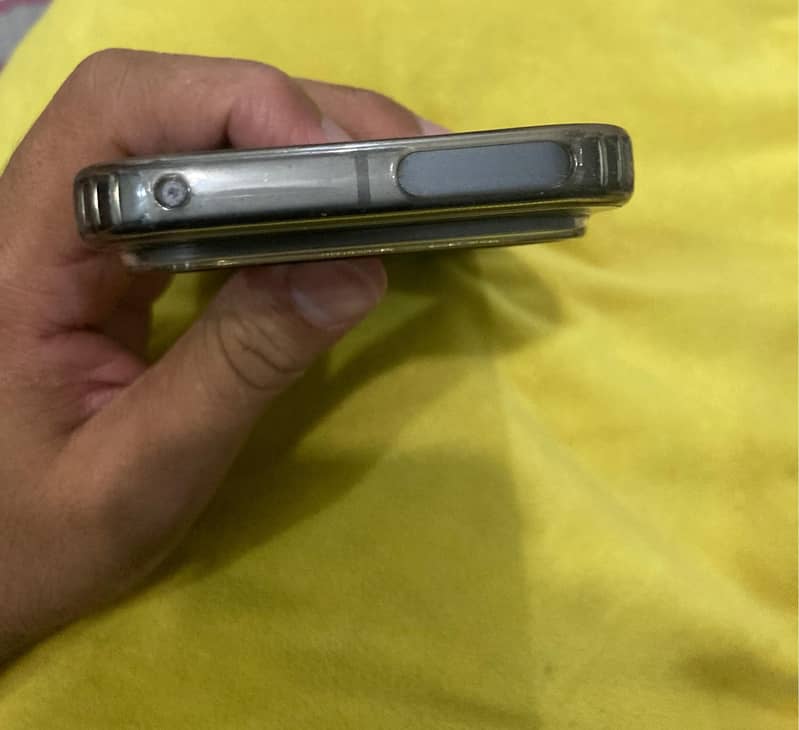 Google Pixel 9 3