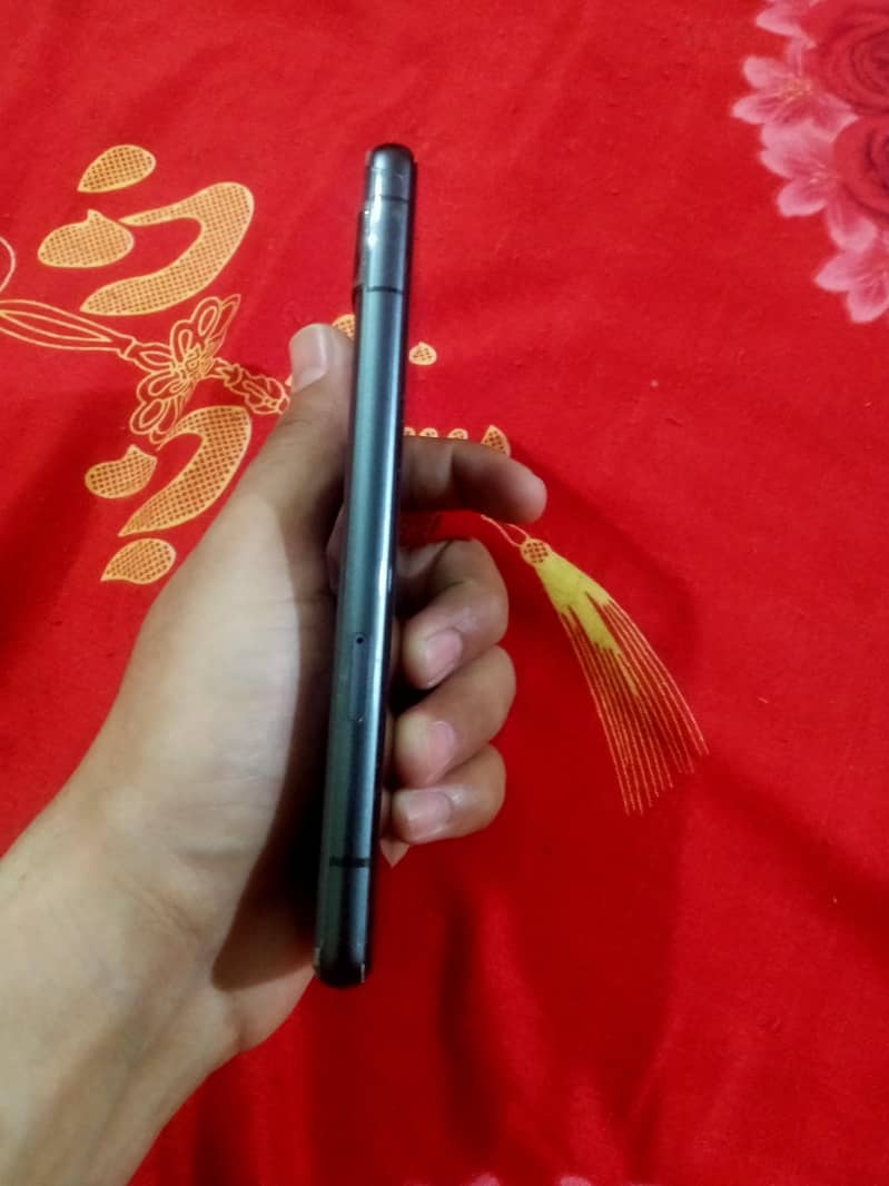 Google pixel 7a 3