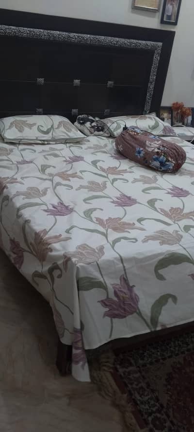 Double Bed For Sale With Spring Mattres