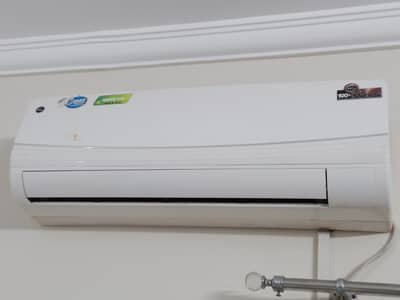 Pel 1.5Ton DC Inverter AC for sale( Heat & Cool).