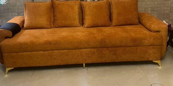 Brand New 6 seater sofa set.