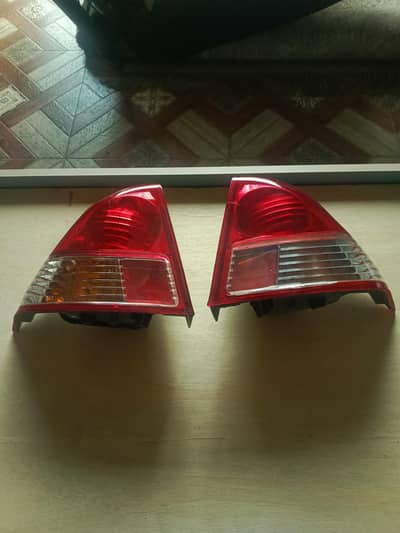 Honda Civic 2005 cf4 back light pair