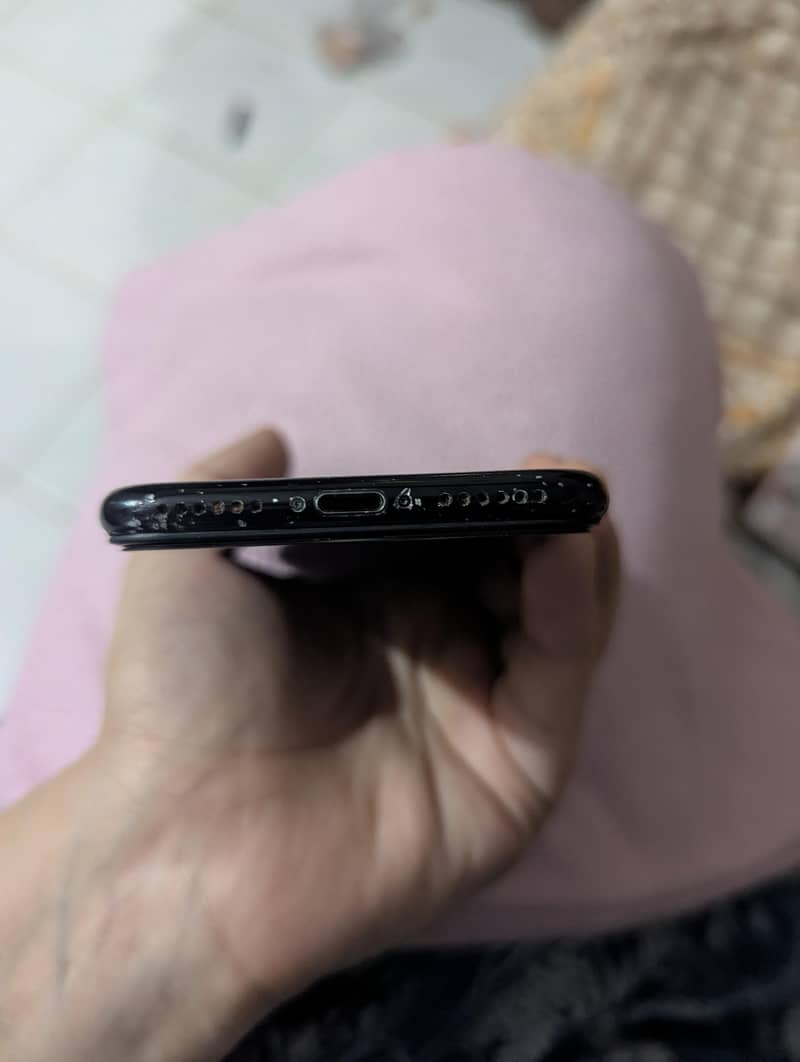 Apple iPhone 7 5