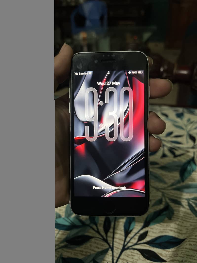 iPhone SE2nd 8