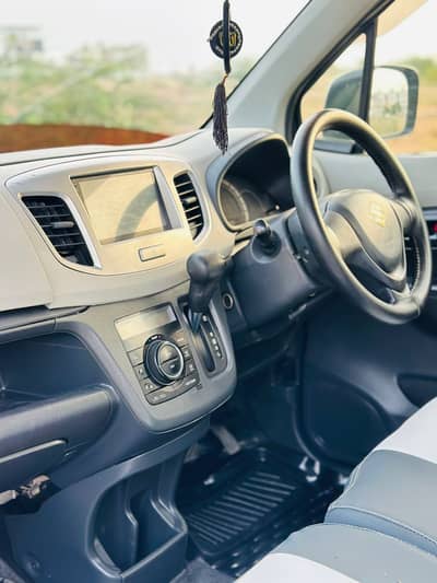 Suzuki Wagon R 2014