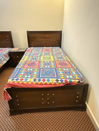 Premium Solid Wood Bed Set For Sale