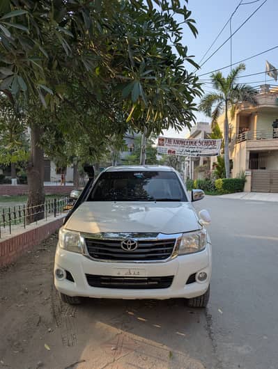 Toyota Hilux 2014 Champ G