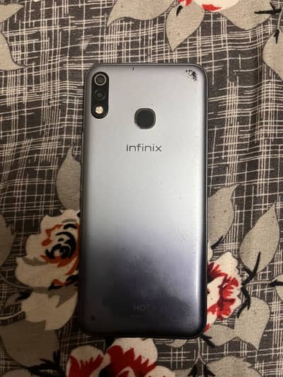 Infinix Hot 8 Lite