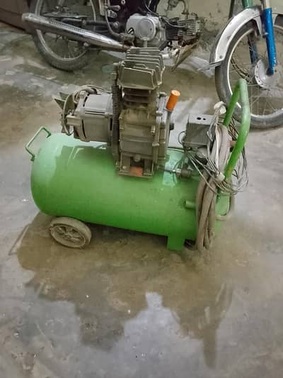 Air compressor for Sale