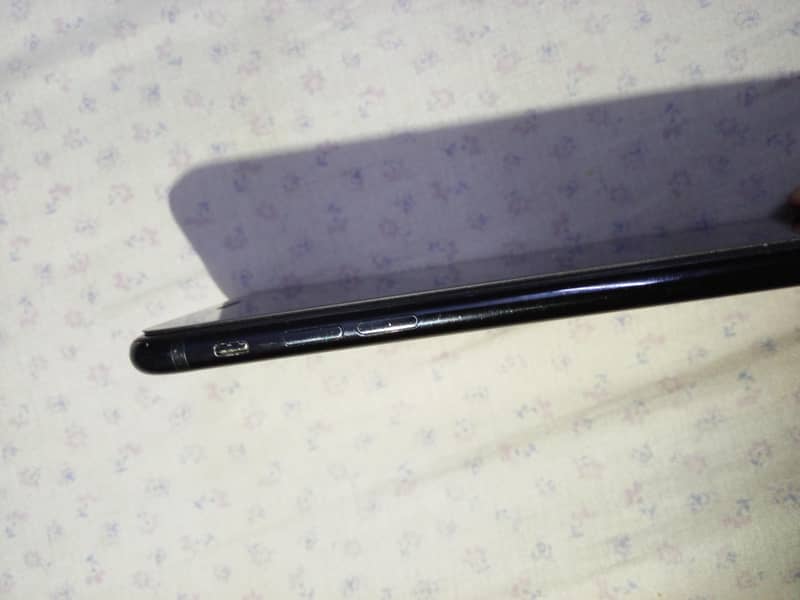Apple iPhone 7 5