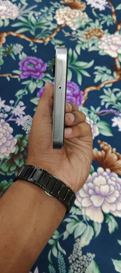 Samsung Mobile A06