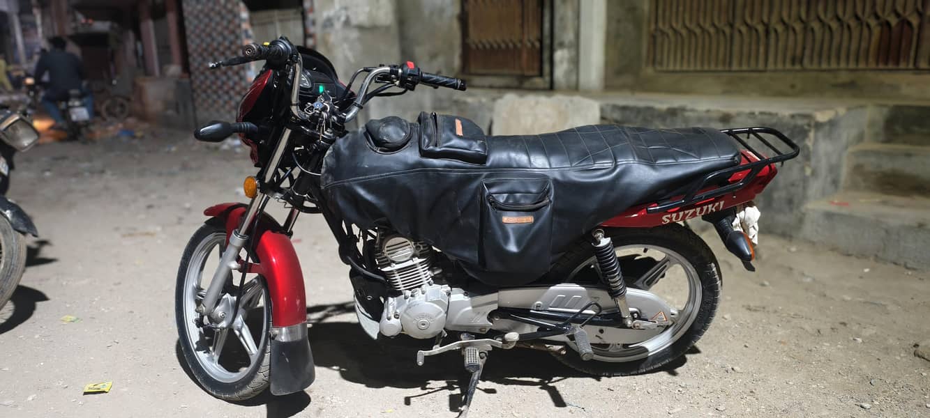 Suzuki 4