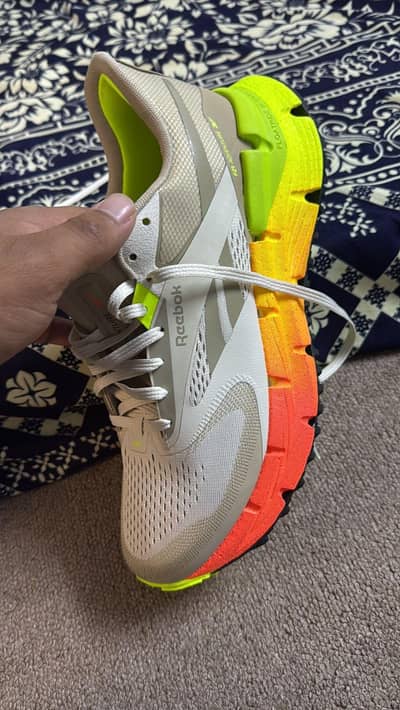 REEBOK ADVENTURE