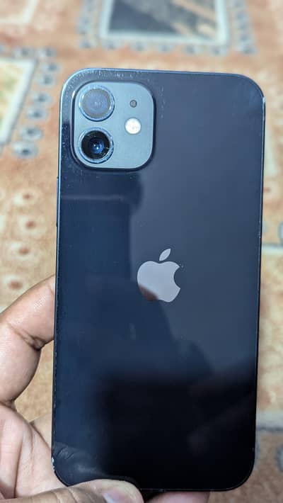 Apple iPhone 12