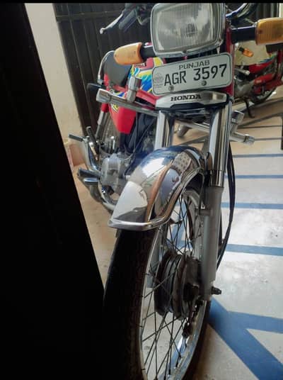 2021 Model CD70  For Sale . Rs105000: