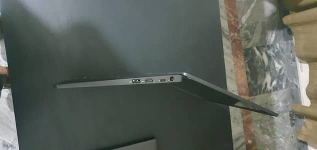 ***DELL LAPTOP*** Newi5-8th GEN BLACK
