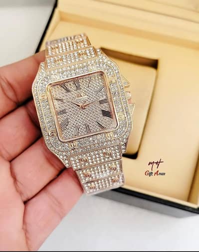 Luxury Rhinestone Gold Watch For Men And Women