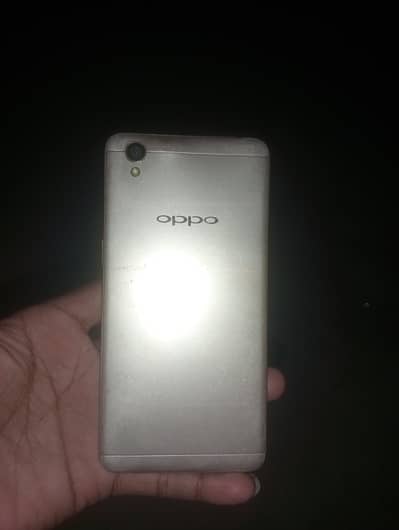 OPPO A37