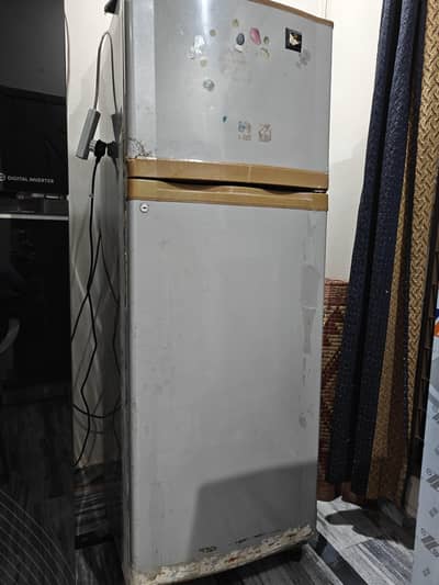dawlance refrigerator