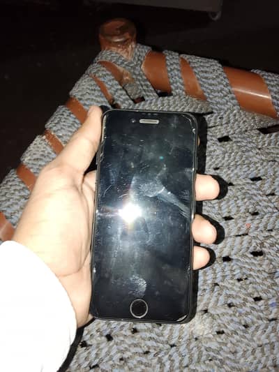 Apple iPhone 7
