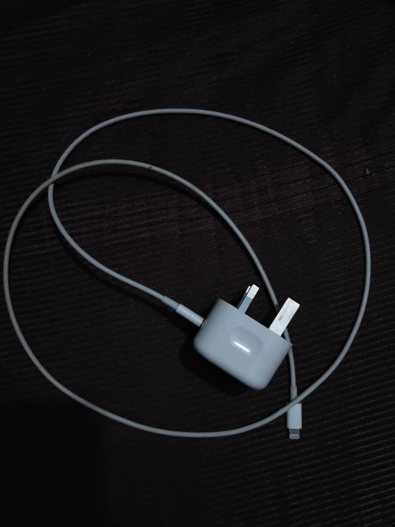 Apple iPhone 13 6