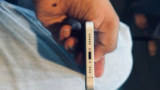 Apple iPhone 14