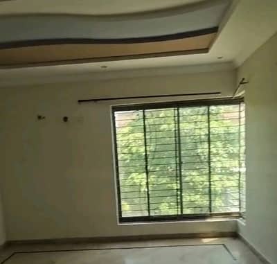 Wapda Town Phase 1 - Block E2 Upper Portion Sized 10 Marla
