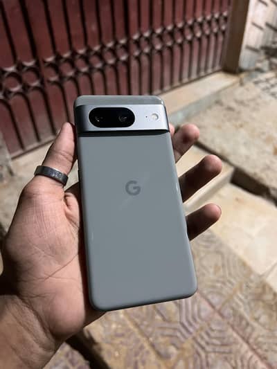 Google Pixel 8