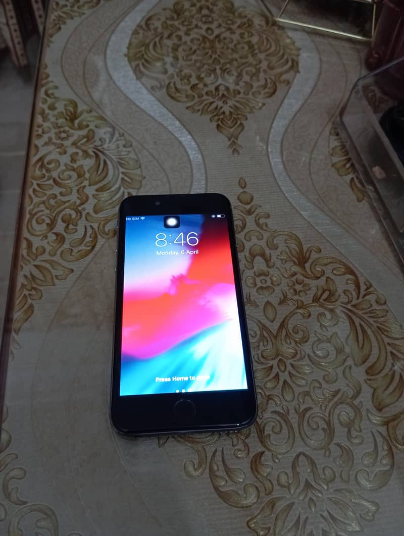 Apple iPhone 6 2
