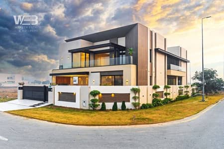 Corner Designed 1 Kanal Modern House in DHA Phase 5 FOR SALE
