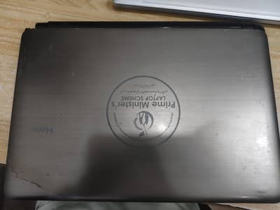 Haier laptop i3 4th gen 8gb, 128 ssd