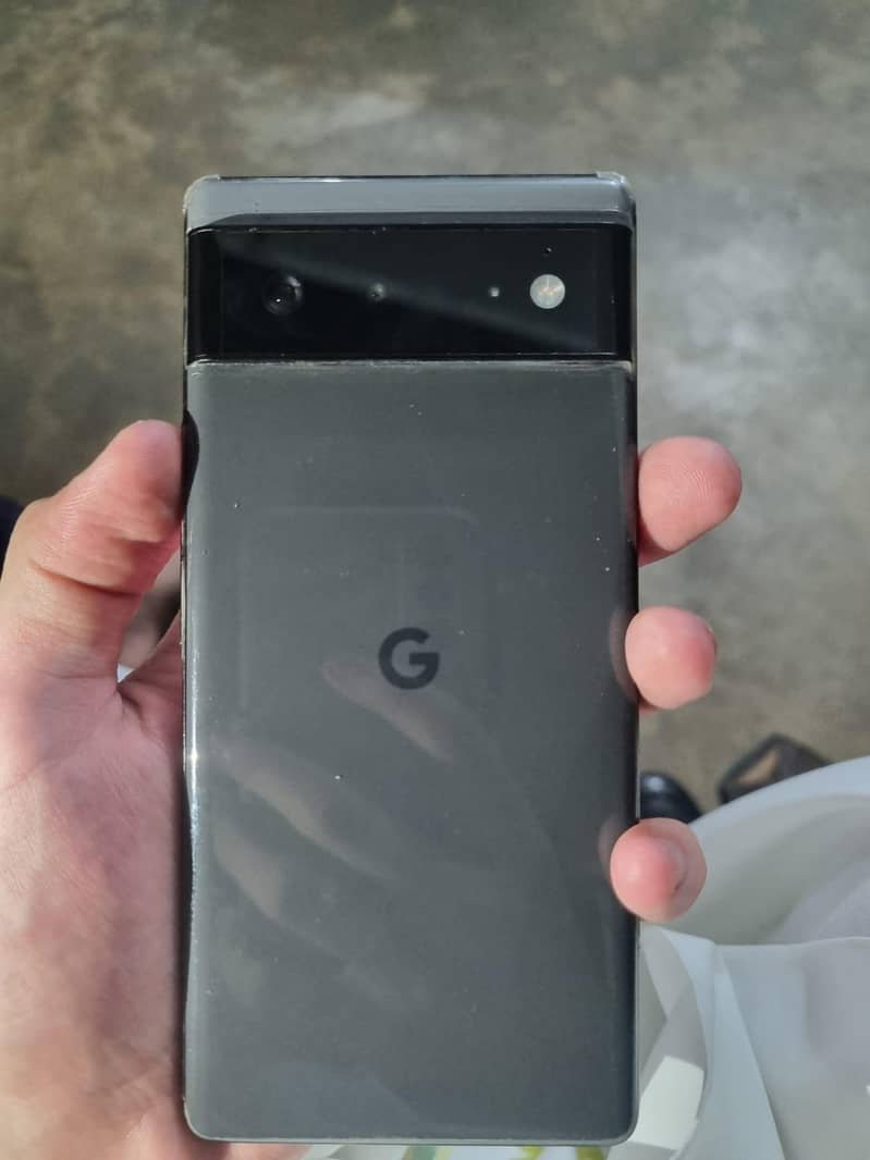 Google Pixel 6 4