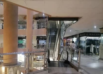 Reasonably-Priced 350 Square Feet Shop In Siddique Trade Center, Lahore Is Available As Of Now