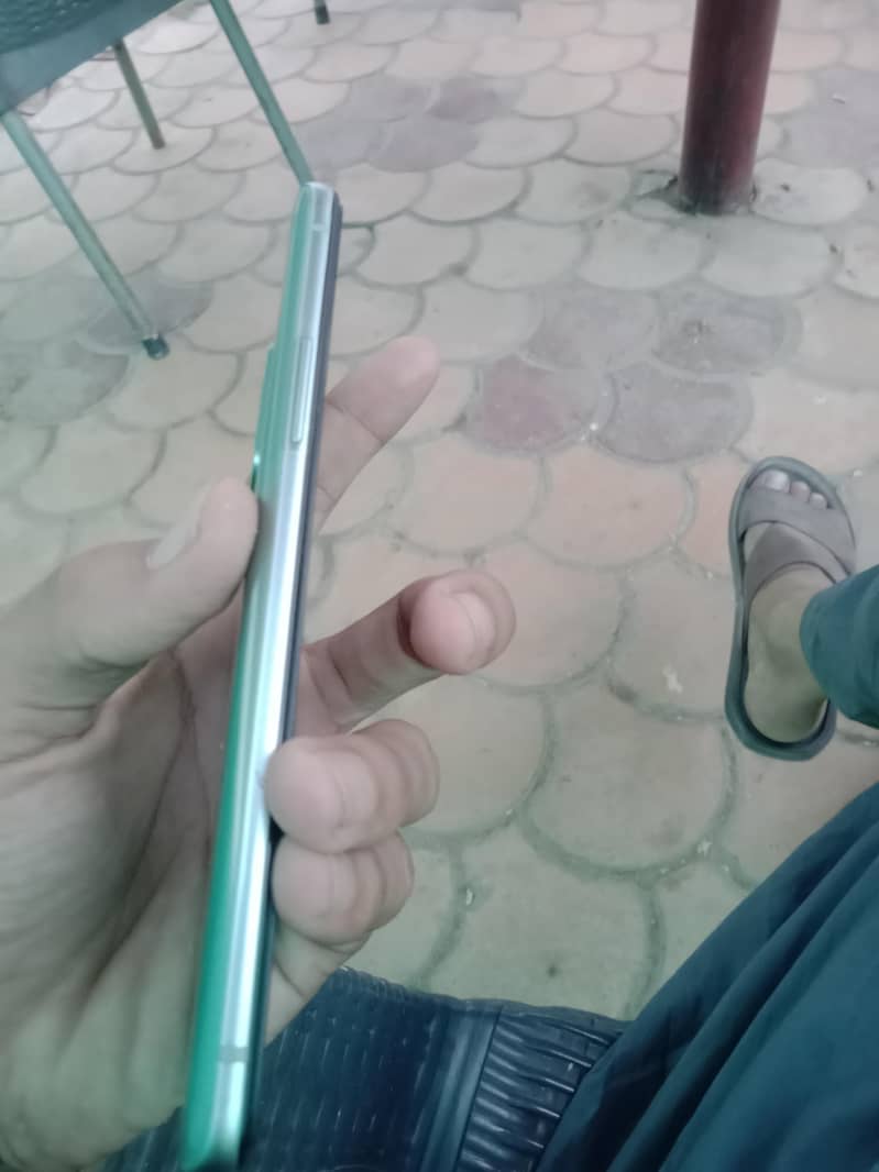 One Plus 9R 4