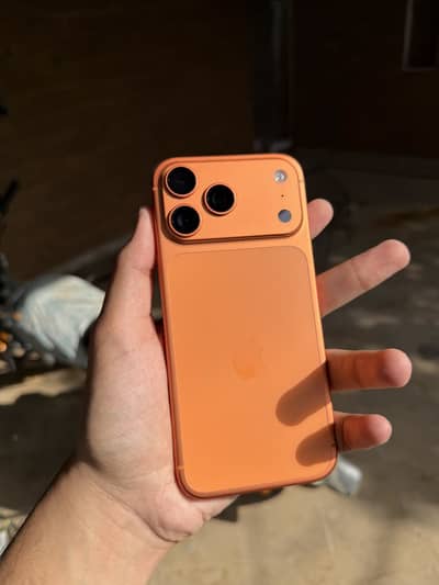 Apple iPhone 17 Pro Max.                11 12 13 14 15 16