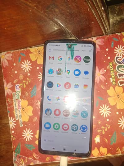 All okay set ha 1 sim chalti ha front ma shade ha Baki all ok