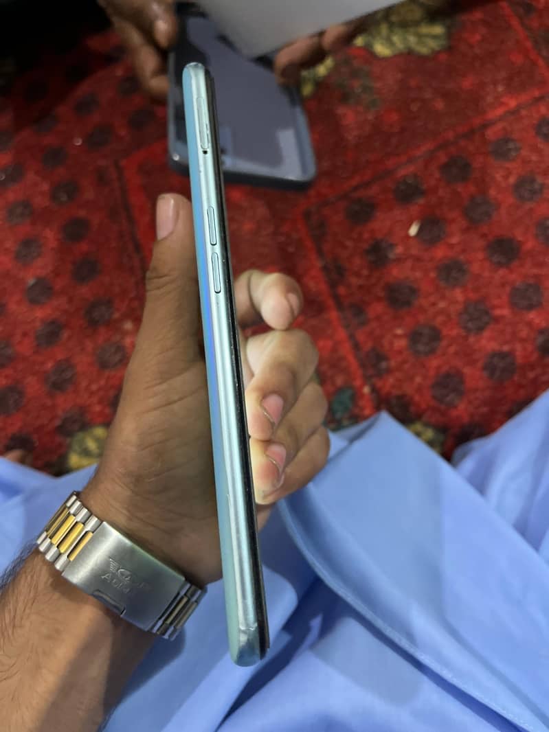 Oppo a96 5