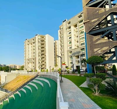 10 Marla Fully Furnished Facing Park Flat For Rent In Askari 11 Lhr